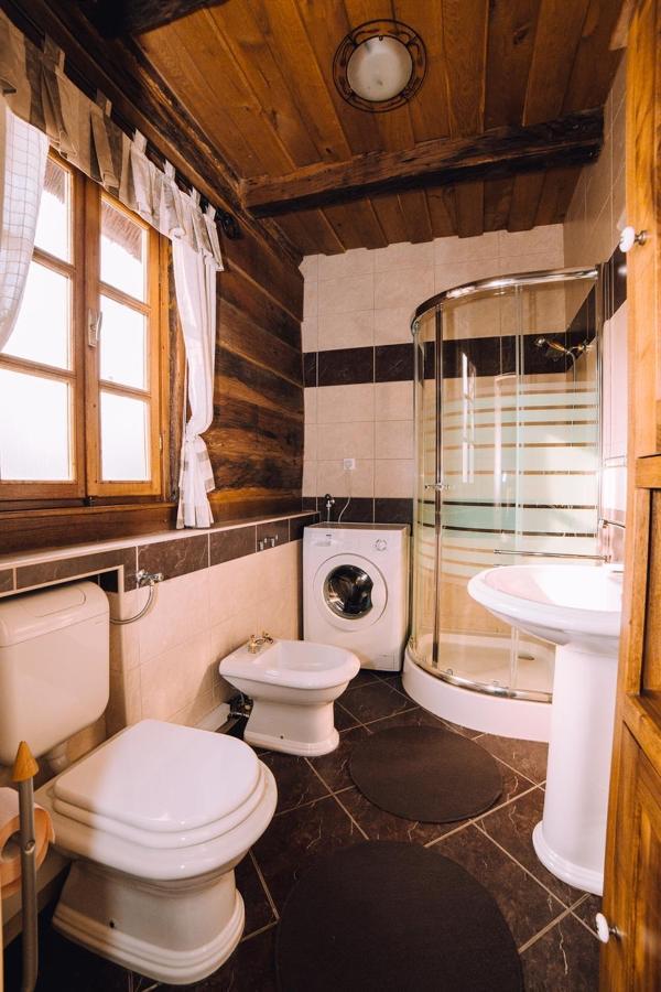 Villa Kuca Za Odmor Stara Hiza à Selnica Extérieur photo